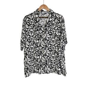 Junonia Black White Hawaiian Floral Linen Button Down Short Sleeve Shirt Size 3X